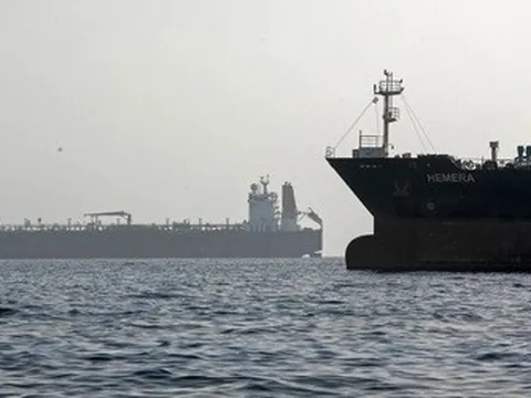 Mỹ và Iran gia tăng các cuộc tấn công khi lệnh ngừng bắn rạn nứt