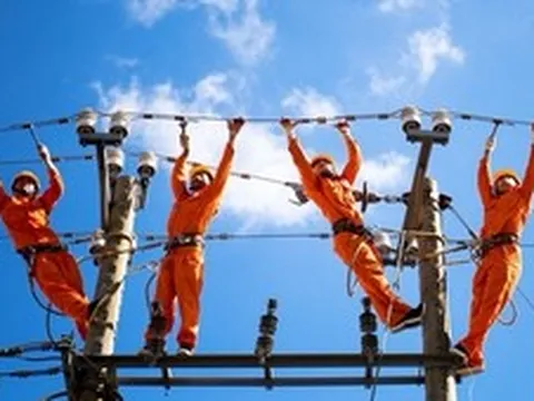 Ban hành quy định chi tiết vận hành thị trường bán buôn điện cạnh tranh
