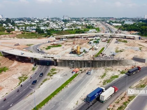 Cận cảnh nút giao thông đồ sộ trên tuyến Vành đai 3, Tp.HCM đang thành hình