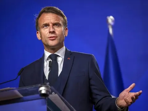 Ông Macron lên tiếng về thư ngỏ ông Zelensky gửi ông Putin: Đã đến lúc nối lại đối thoại với Moscow