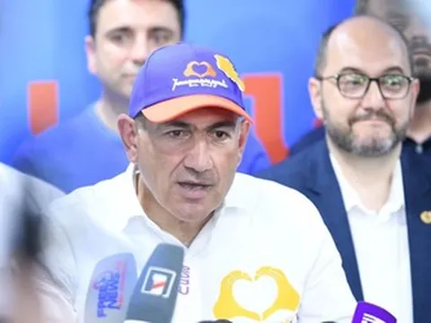 Đương kim Thủ tướng Armenia tuyên bố chiến thắng trong cuộc bầu cử mang tính bước ngoặt