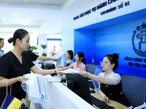 Bộ Nội vụ đề nghị bổ sung nguồn nhân lực cho cấp cơ sở, rút gọn quy trình tuyển dụng