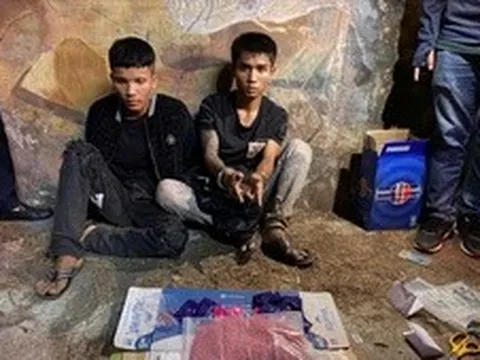 Hải quan liên tiếp phối hợp bắt giữ hơn 12.000 viên ma túy