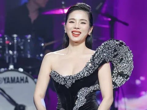 Cái kết khó tin của nữ ca sĩ Việt được mời hát đám cưới mà hét giá đến 300 triệu đồng