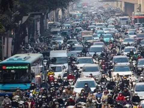 Hà Nội tăng gấp đôi mức phạt nhiều vi phạm giao thông, nghiên cứu thu phí ô tô vào nội đô