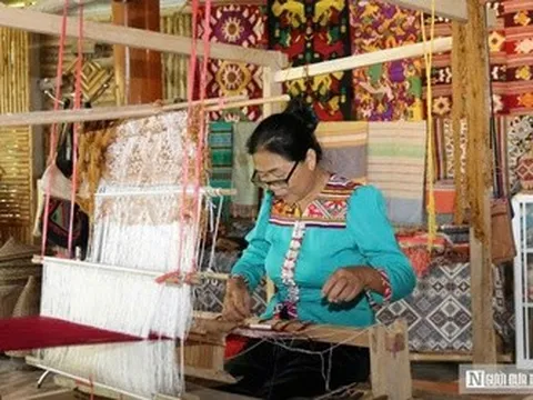 "Công nghiệp hóa" bản sắc văn hóa: Chìa khóa tăng trưởng mới của kinh tế xứ Nghệ