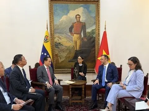 Việt Nam nhất quán ủng hộ Chính phủ hợp hiến của Venezuela