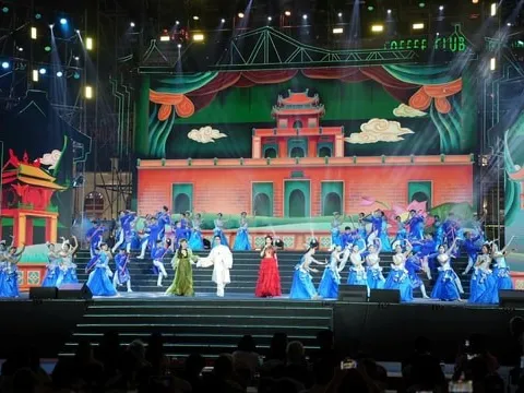 "Hà Nội - Đến để yêu": Hành trình cất cánh và lan tỏa du lịch Thủ đô trên các chuyến bay Vietnam Airlines năm 2026