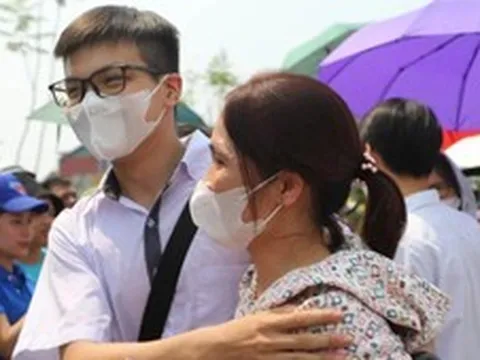 Không để điểm số trở thành áp lực