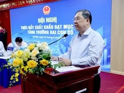 Phó Thủ tướng Thường trực Phạm Gia Túc chỉ đạo Hội nghị Thúc đẩy xuất khẩu đạt mục tiêu tăng trưởng 2 con số