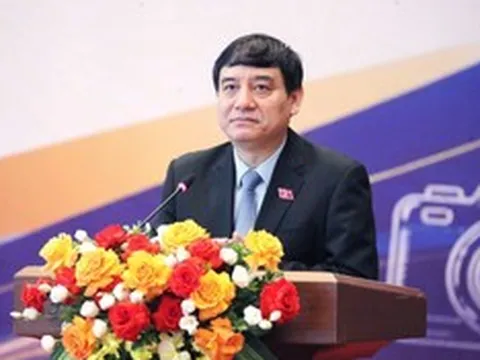 Báo chí là cầu nối quan trọng giữa Quốc hội với cử tri và nhân dân