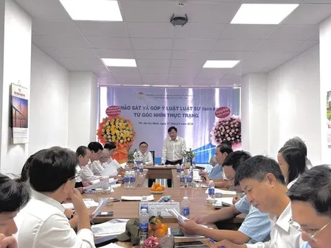 Góp ý sửa Luật Luật sư: Đề xuất bỏ thủ tục cấp giấy chứng nhận người bào chữa