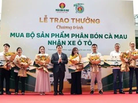 PVCFC: Trao giải thưởng hơn 14 tỷ đồng cho các nhà phân phối xuất sắc
