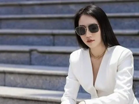 Cuộc sống ở tuổi 32 của nữ diễn viên từng có mối tình "chị - em" với cầu thủ Tiến Linh