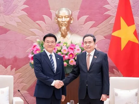 Chủ tịch Quốc hội Trần Thanh Mẫn tiếp đoàn đại biểu Viện nghiên cứu kinh tế, Hàn Quốc