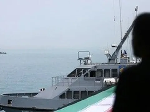 Iran bác đề xuất của Pháp về việc rà phá thủy lôi tại eo biển Hormuz