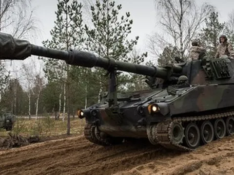 NATO đối mặt bài toán khó mới: Biến nguồn vốn thành hỏa lực