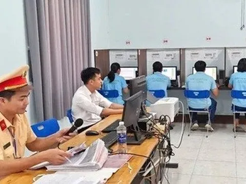 Từ 1/7, bằng lái xe hết hạn dưới 30 ngày: Người dân được miễn hoàn toàn một thủ tục