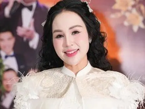 20 năm bền bỉ với nghệ thuật, Nguyễn Khánh Ly lần đầu "trải lòng"