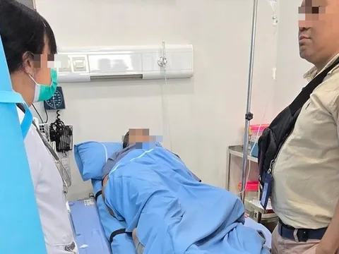Người đàn ông 30 tuổi tử vong sau khi nôn ói, bác sĩ cảnh báo "chớ ăn 2 món này"