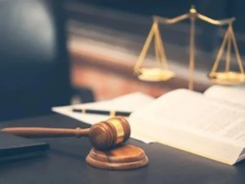 Khẩn trương hoàn thiện, không để chậm tiến độ 23 dự án luật, nghị quyết