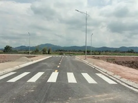 Đẩy nhanh công tác GPMB, triển khai khu tái định cư dự án đường sắt tốc độ cao ở Hà Tĩnh