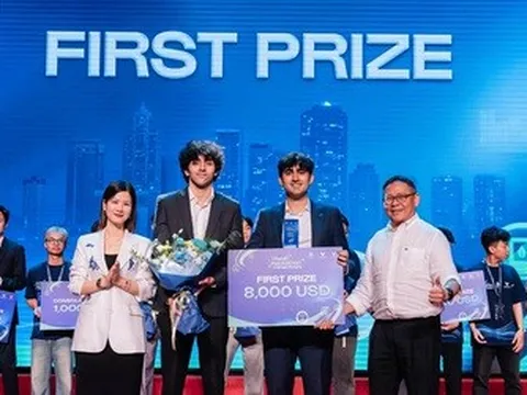 Đội thi Singapore giành quán quân Asian Hackathon for Green Future 2026 lần đầu tiên tổ chức tại Việt Nam