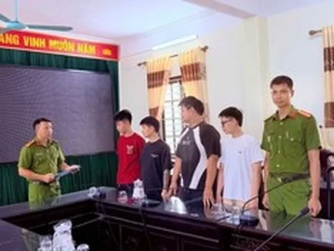 Dụ học sinh THPT bán tài khoản ngân hàng, 4 đối tượng bị khởi tố