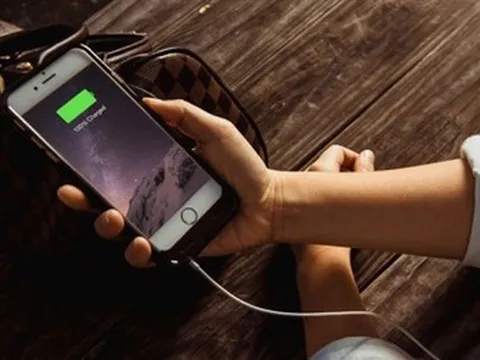 10 cách tiết kiệm pin điện thoại, mẹo số 1 đơn giản đến "bất ngờ"