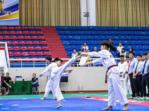 Hà Nội phấn đấu mỗi học sinh tiểu học biết chơi ít nhất một môn thể thao