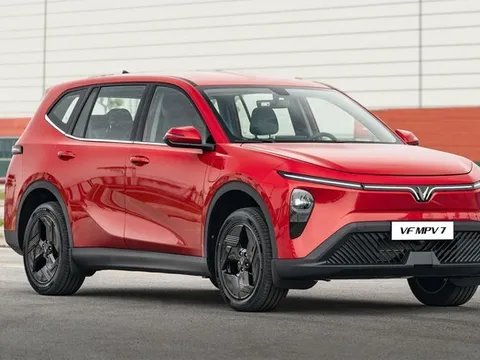 VinFast VF MPV 7 vào “tầm ngắm” của gia đình Việt: Rộng, khỏe, giá lăn bánh siêu hấp dẫn