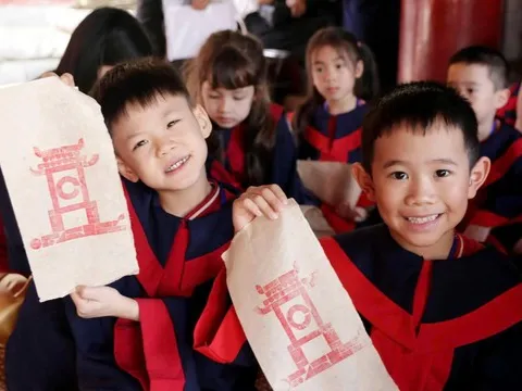 Triển khai đồng bộ các hệ giá trị văn hóa và chuẩn mực con người Việt Nam trong kỷ nguyên mới