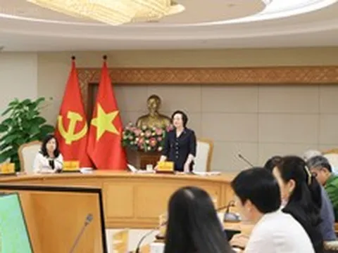 Phó Thủ tướng Phạm Thị Thanh Trà yêu cầu siết chặt an toàn thực phẩm tại trường học, xử lý vi phạm không có vùng cấm
