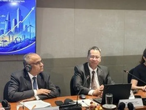 ADB: Việt Nam tăng trưởng tích cực nhưng cần nhanh chóng nâng cao năng suất