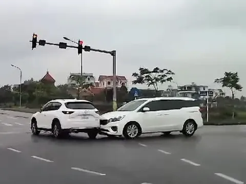 Những chuyện trên đường