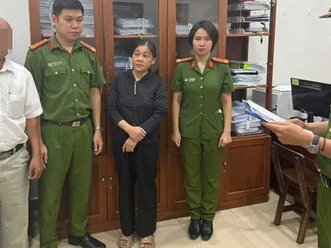 "Trúng" chiêu lừa mua ki-ốt, làm sổ đỏ, 2 nạn nhân mất 835 triệu đồng