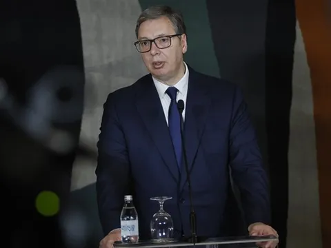 Ông Vucic nhắc lại lập trường của Serbia về trừng phạt Nga