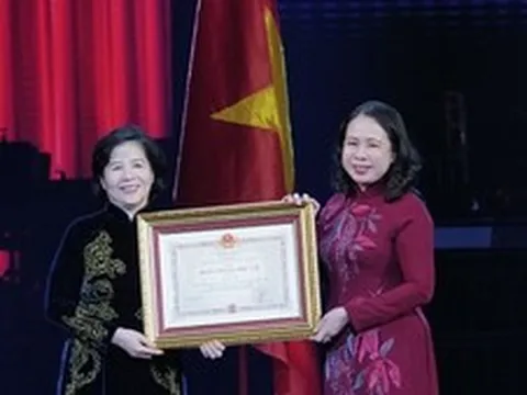 Vinamilk đón nhận Danh hiệu Anh hùng Lao động lần thứ hai