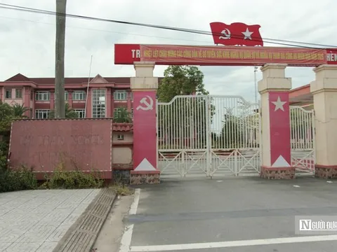 Công sở tiền tỷ cửa đóng then cài sau sáp nhập, Hà Tĩnh tìm lời giải