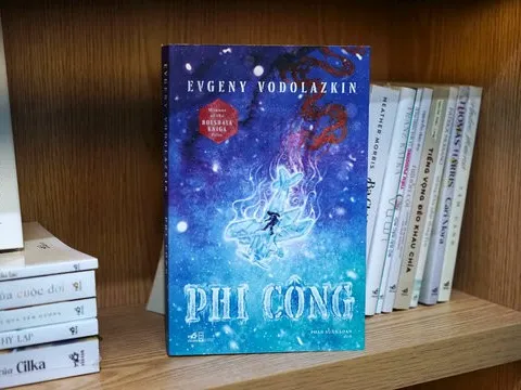 Tiểu thuyết “Phi công” - kiệt tác văn học đương đại Nga ra mắt độc giả Việt