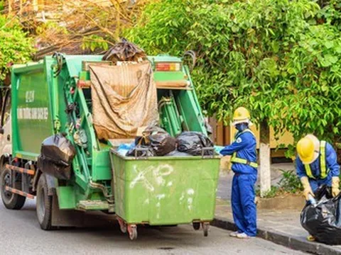 Hà Nội điều chỉnh phí rác, hóa đơn chung cư có thêm khoản thu riêng