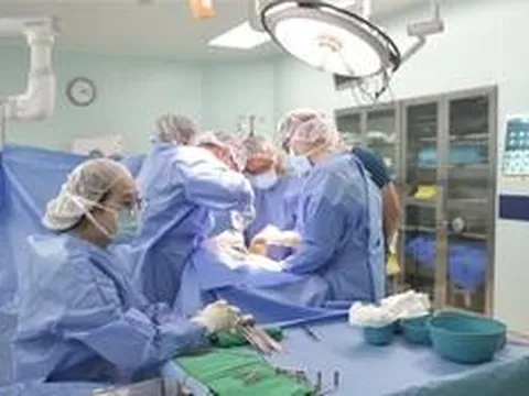 Vinmec “hồi sinh” đôi chân cho chàng trai 23 tuổi nhờ xương sên in 3D độc bản