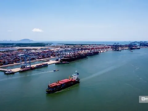 Phát triển mạnh doanh nghiệp biển, nhất là các tập đoàn, tổng công ty quy mô lớn