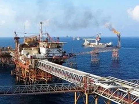 Hoàn thiện thể chế để đẩy mạnh đầu tư gia tăng trữ lượng dầu khí