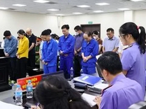 Mức án nghiêm khắc đối với các bị cáo cầm đầu vụ sản xuất thực phẩm chức năng giả
