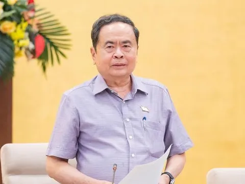 Chủ tịch Quốc hội: Xây dựng luật để mở đường cho phát triển