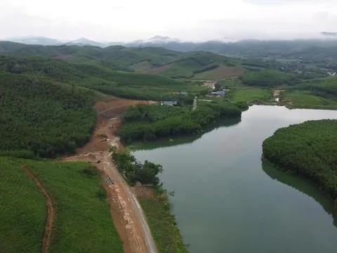 Mặt bằng sạch mở lối cho loạt dự án tăng tốc