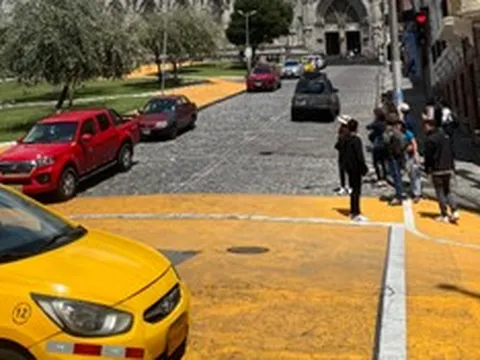 Bạo lực do băng đảng tội phạm gia tăng, Tổng thống Ecuador hành động cứng rắn
