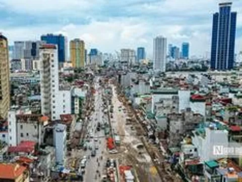 Hình ảnh tăng tốc thi công tuyến đường Hoàng Cầu - Voi Phục