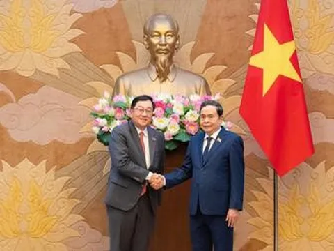 Chủ tịch Quốc hội Trần Thanh Mẫn tiếp Đại sứ Malaysia Tan Yang Thai chào từ biệt